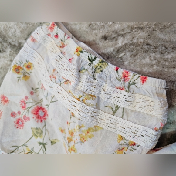 MINK Ivory Floral Puff Sleeve Cotton Blouse Lace Trim Women’s Medium - Picture 3 of 11